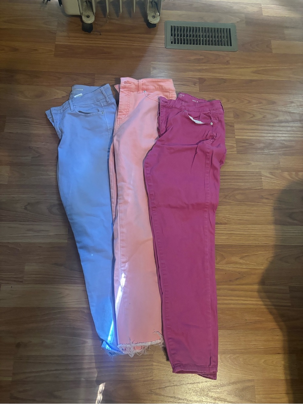 Three-Pack Women’s Ankle & Cropped Jeans — Lavender, Light Pink & Rose